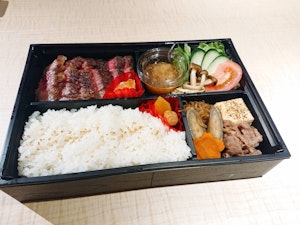 ステーキ弁当