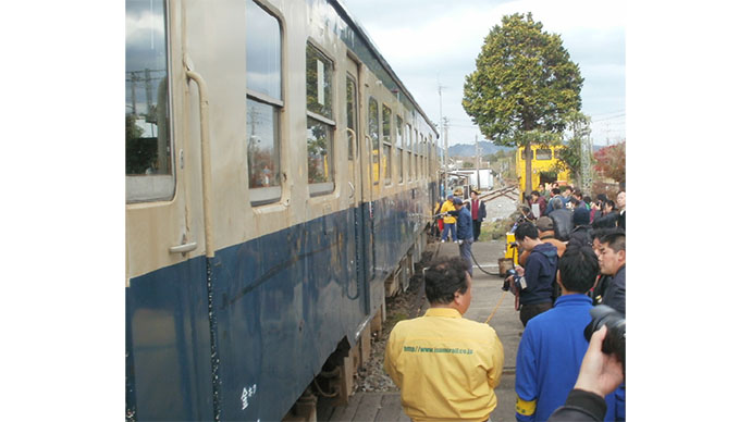 廃止寸前から立て直した千葉県・いすみ鉄道 ローカル線をどのようにしてブランド化する？