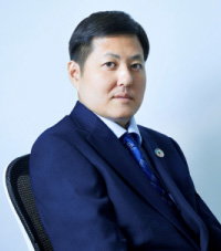 坂口 和久 氏