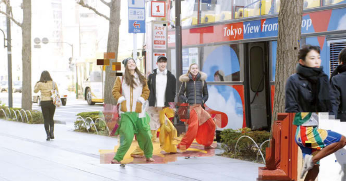 [PR] 足元がなぜか「踊ってしまっている」 ムービー