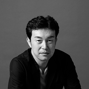 藤井 徹 氏