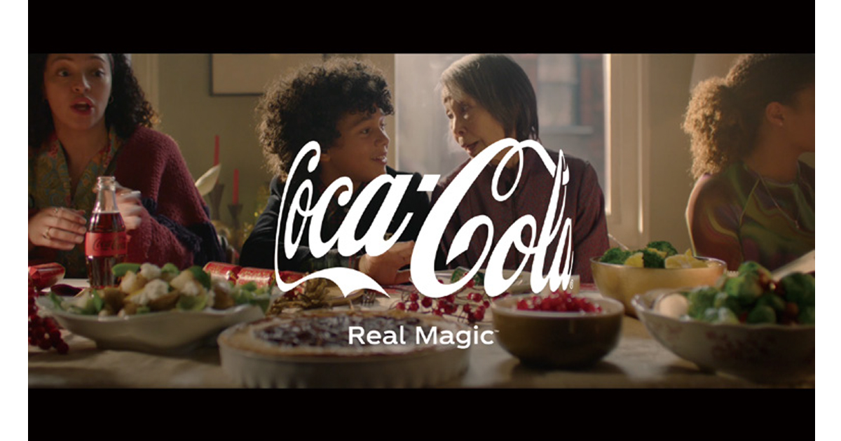 [PR] コカ・コーラ いっしょの時間に、魔法は起きる。