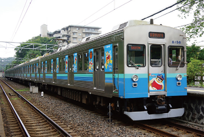 ガリガリ君のラッピング電車で伊豆の海をPR－OOHの秀逸事例42連発