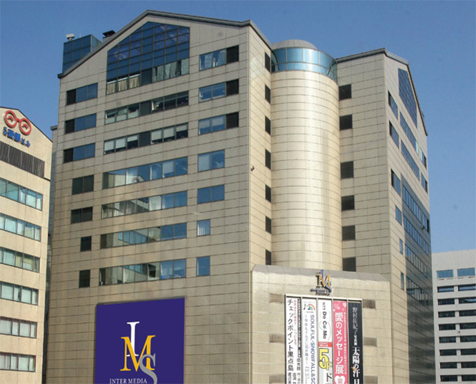 162_02.jpg