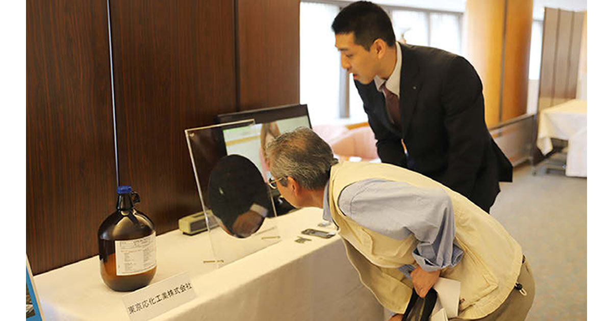 具体例でイメージを共有 東京応化工業のIRの現場
