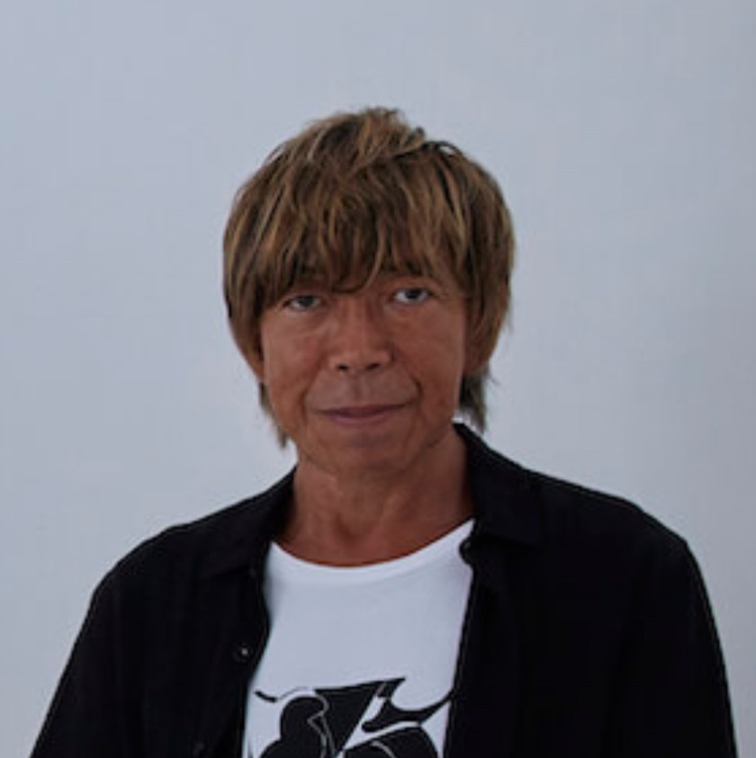 山崎 隆明氏