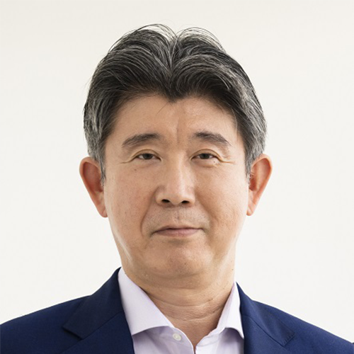 藤田 康人 氏