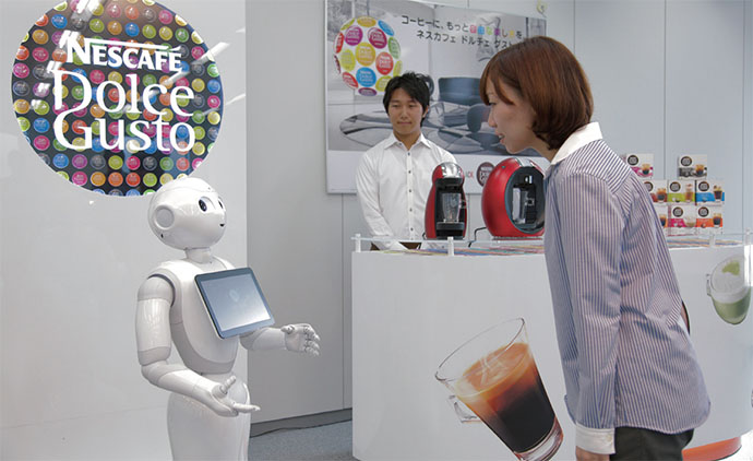 会話で消費者ニーズ探る2015年のロボット接客まとめ
