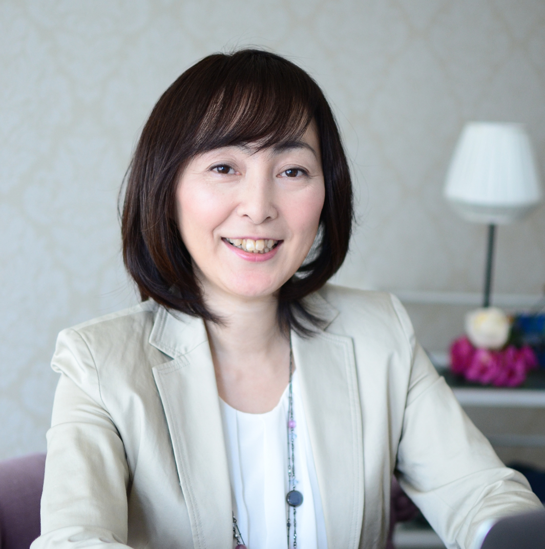 志鎌 真奈美氏