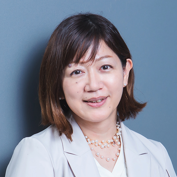 三田村 有香 氏