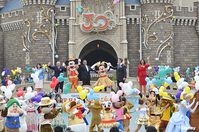 東京ディズニーリゾート、2000メディアを集めた史上最大の「ハピネス