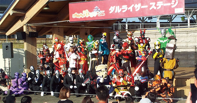 ご当地ヒーローや萌えキャラとコラボ　福島に１３万人を呼んだイベントとは？