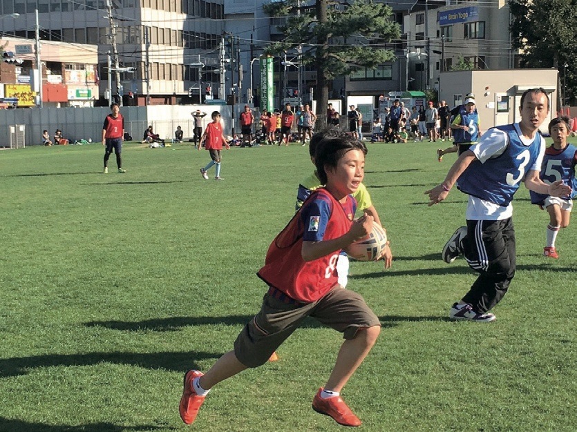 [PR] 裸足で駆け回れる都心のフィールド「町田シバヒロ」