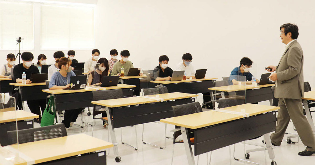 授業で学生たちが挑戦！専門職大学でなぜ販促コンペに取り組むのか