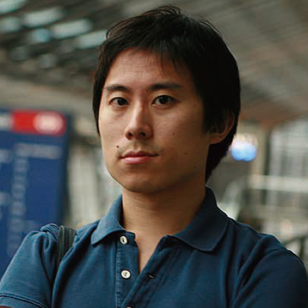 木崎伸也 氏