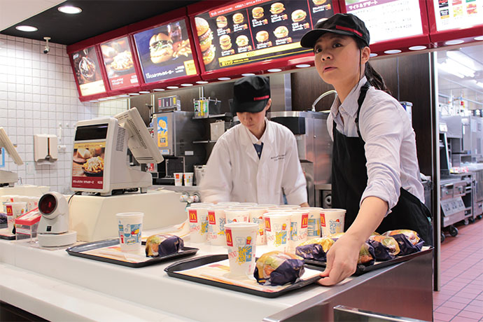 マクドナルド期限切れ鶏肉使用事件に学ぶ　中国リスクへの備え方