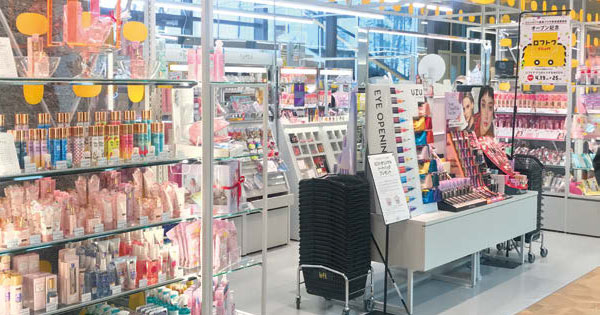 [PR] ロフトの新業態店舗「コスメロフト」オープン 5年で50店舗の全国展開を目指す