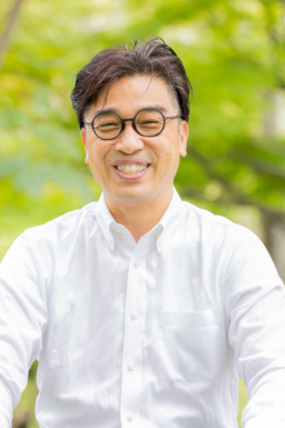 三科公孝 氏