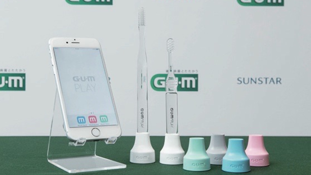 毎日の歯みがきを採点？スマートハブラシ「G・U・M PLAY」