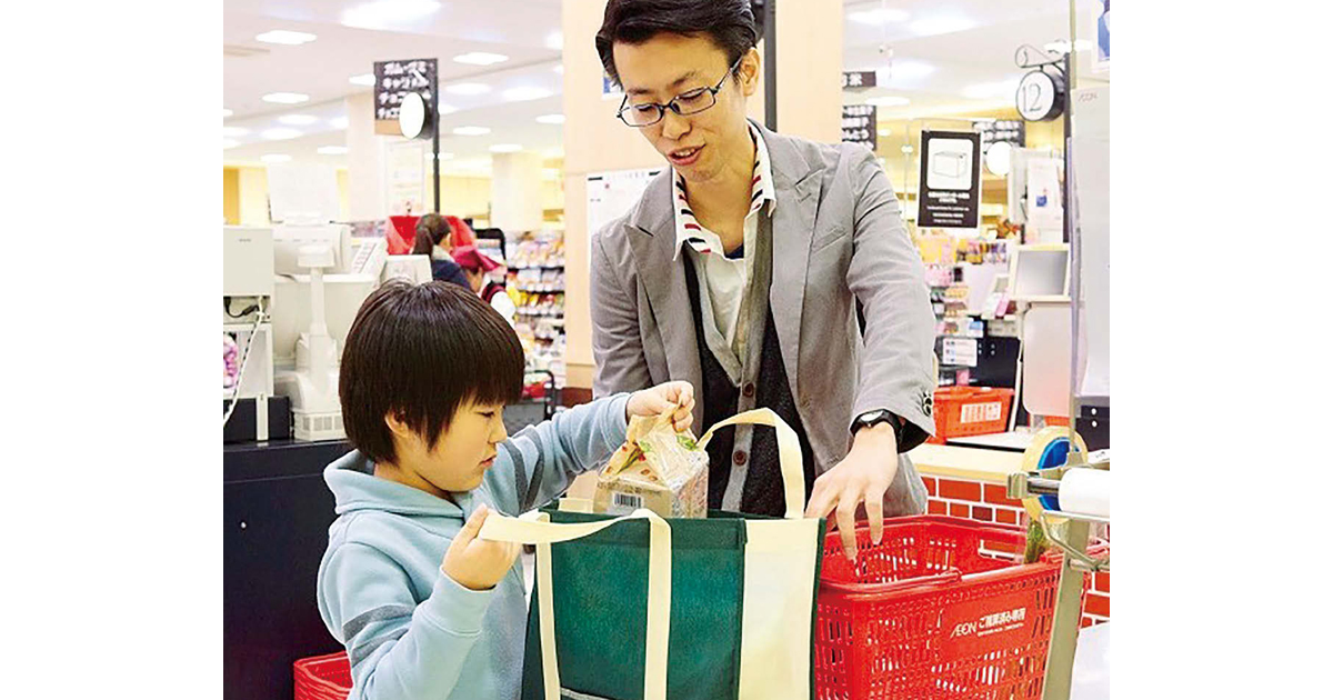 市場の拡大続くドラッグストア 大手の経営統合が進む
