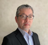 若林 栄司氏