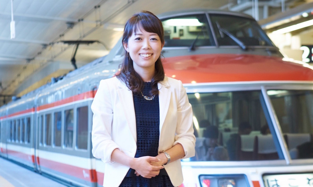 [PR] Facebookの「中の人」として自ら取材や調査に行く小田急電鉄の才媛