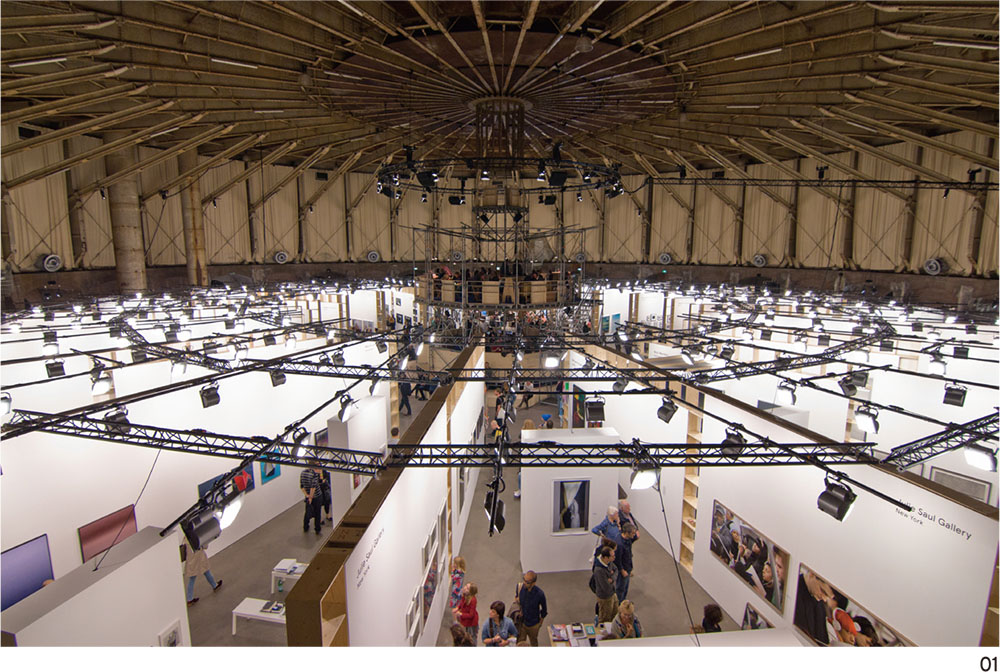 オランダ―フェス気分で楽しむ写真フェア「Unseen Photo Fair」