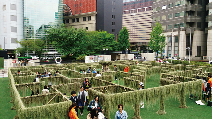 街の中心に巨大迷路、グッデイ「迷宮植物園」