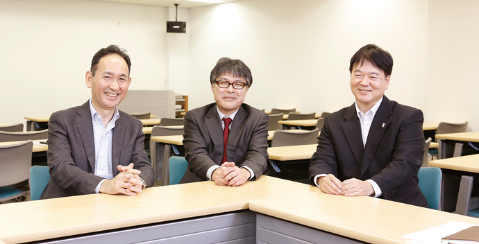 『Mart』編集長×博報堂生活総研×電通総研のリアル予測！2014年の消費マインド