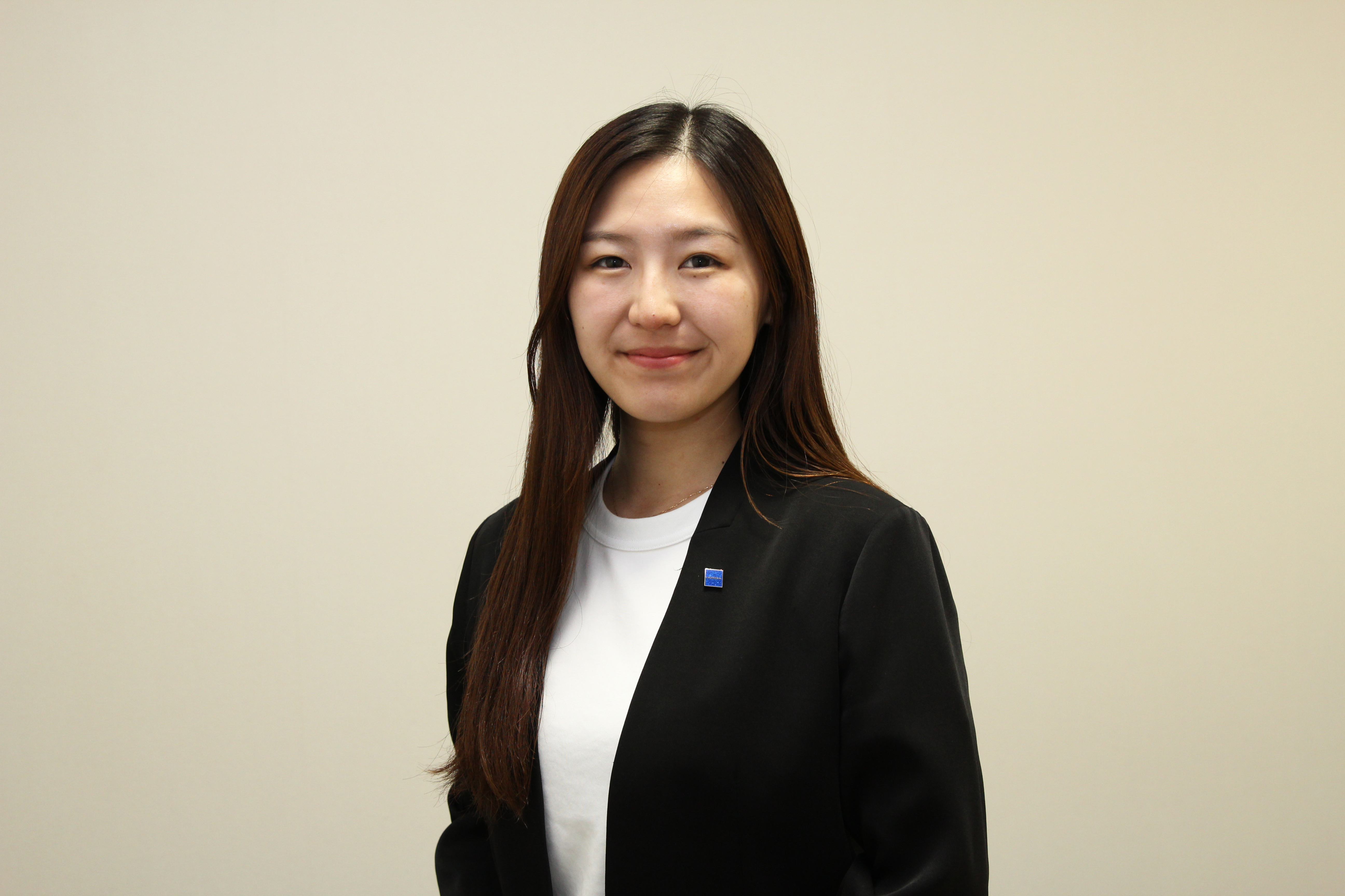 宅間 佳奈 氏