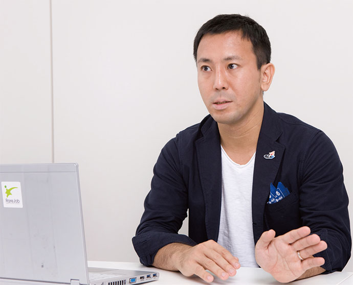 オンライン英会話で初上場、レアジョブ・加藤智久社長「取材はビジョンを伝える場」