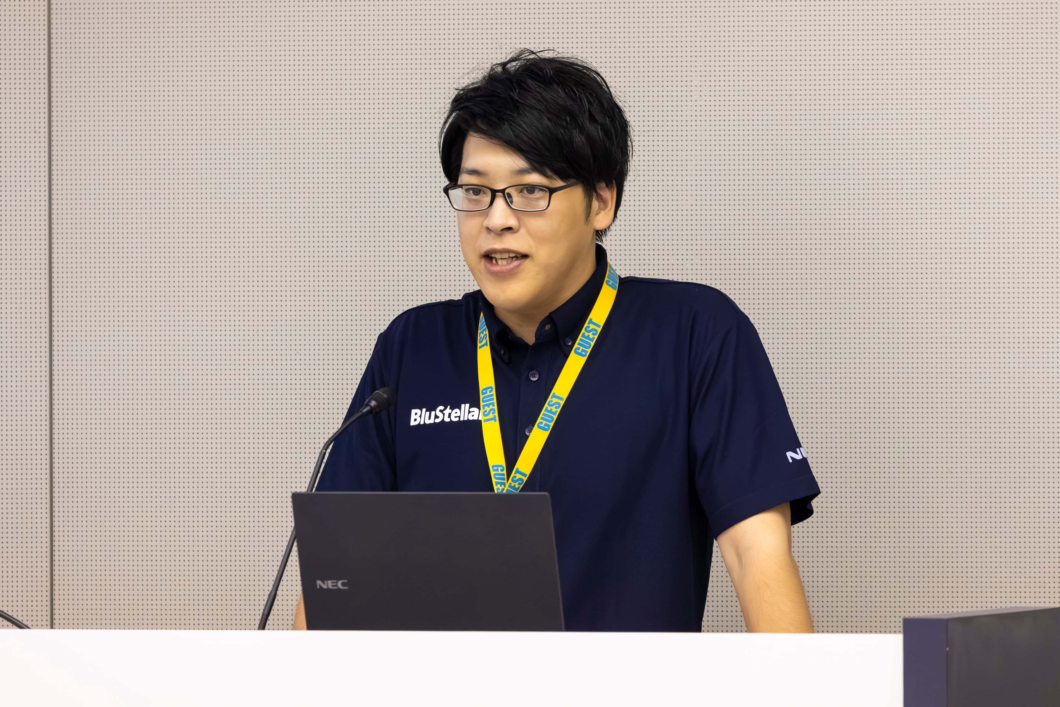 山崎大さんが描く、AIが支えるドラッグストアの未来