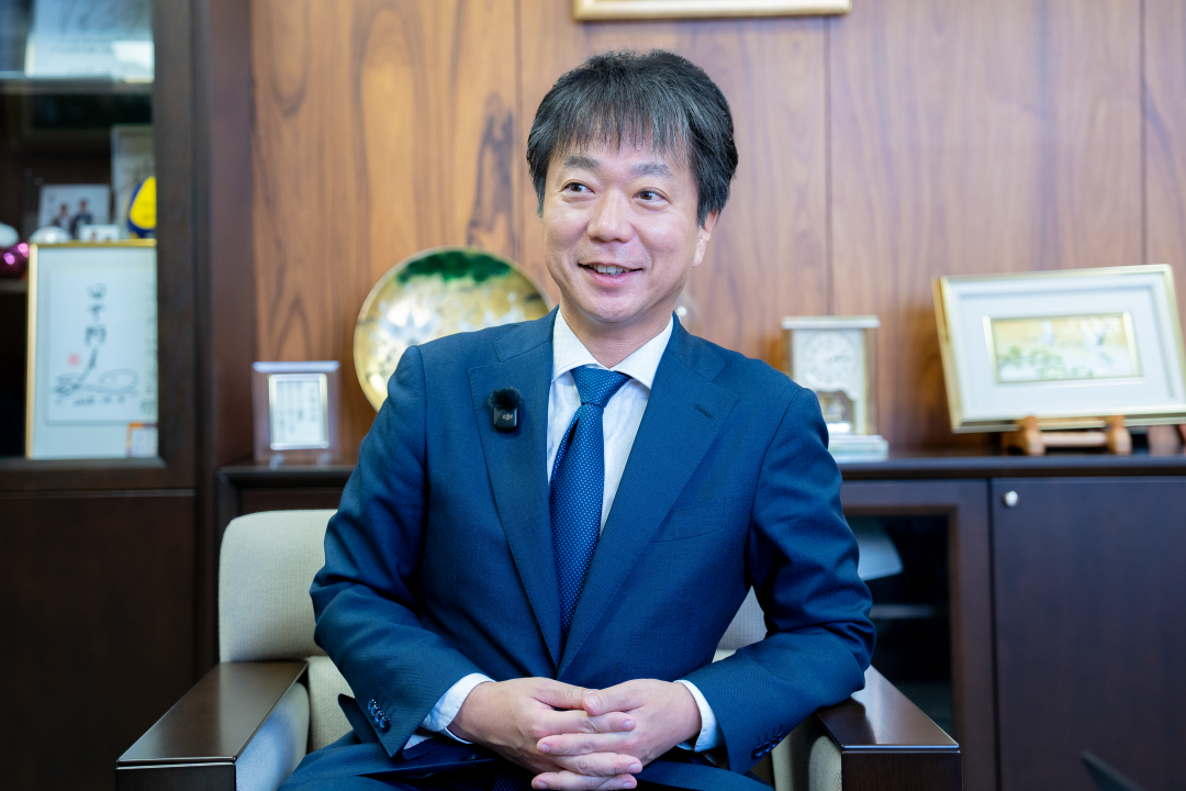 鶴羽社長_note