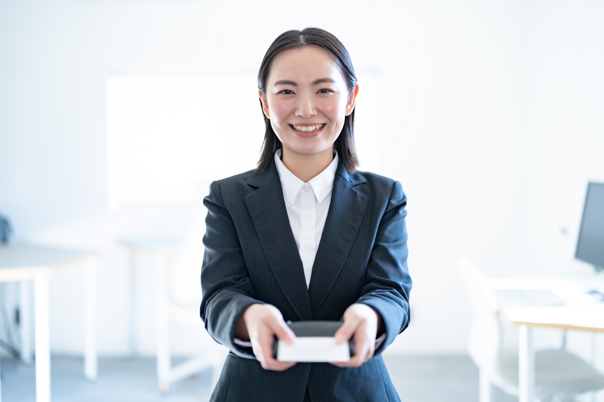 FP資格の名刺への書き方は?資格の正式名称や3級を入れる際の注意点も紹介!