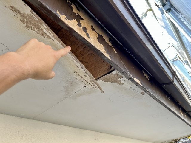 空き家で雨漏りを見つけたときの応急処置 に関連する画像
