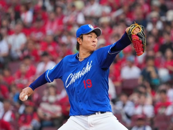 ゴールデンアーム 佐々木主浩 217セーブ記念 超レア】ゴールデンアーム 佐々木主浩 217セーブ記念 - メルカリ