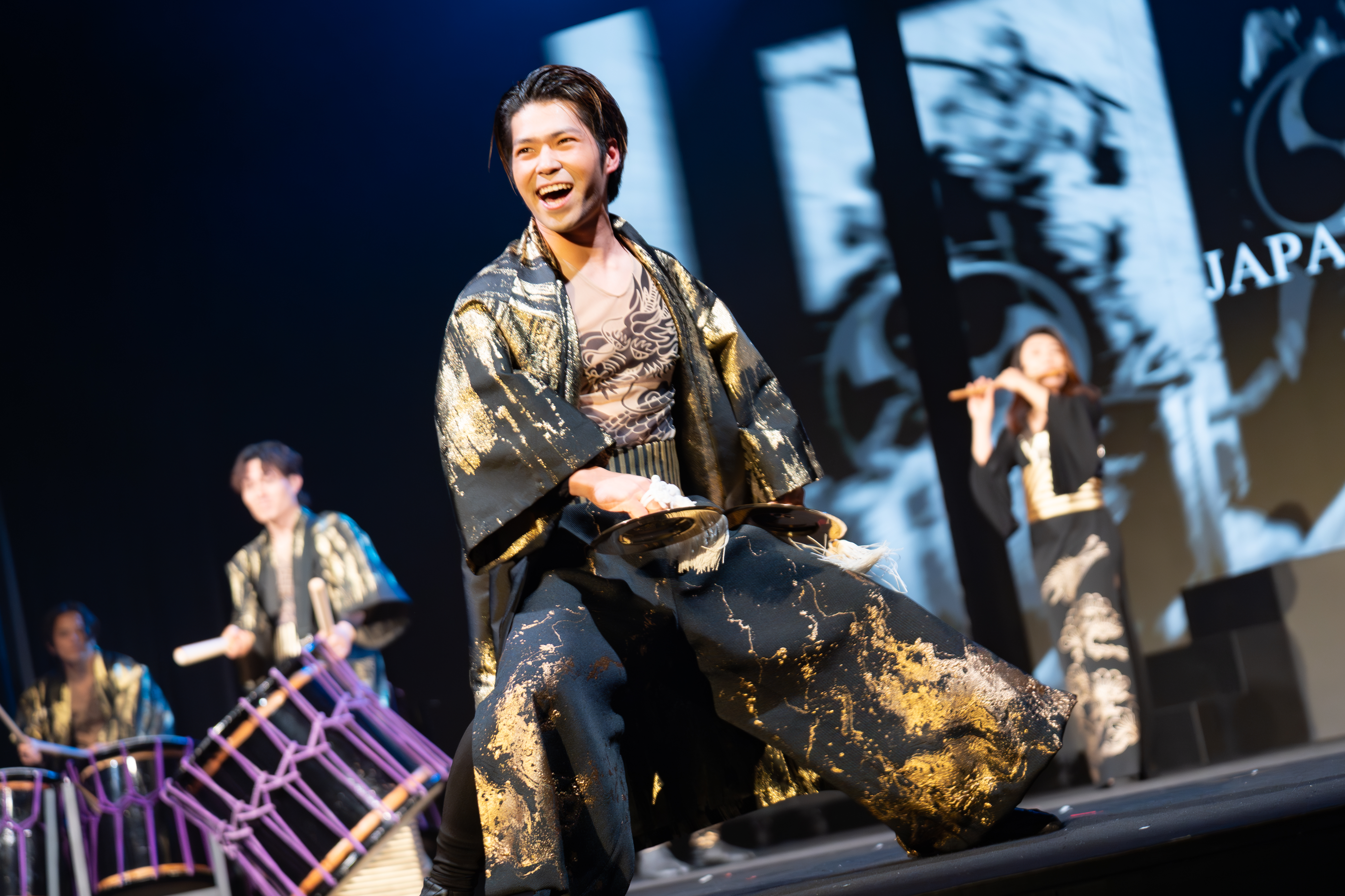 DRUM TAO stage costumes