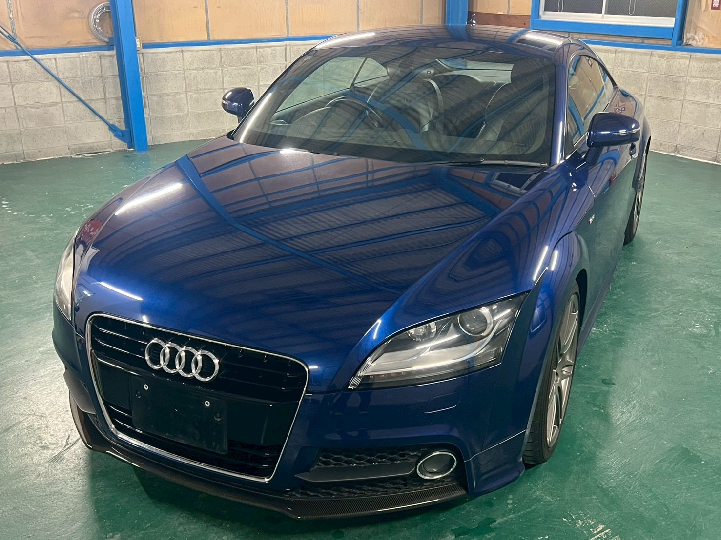 アウディ　TTクーペ