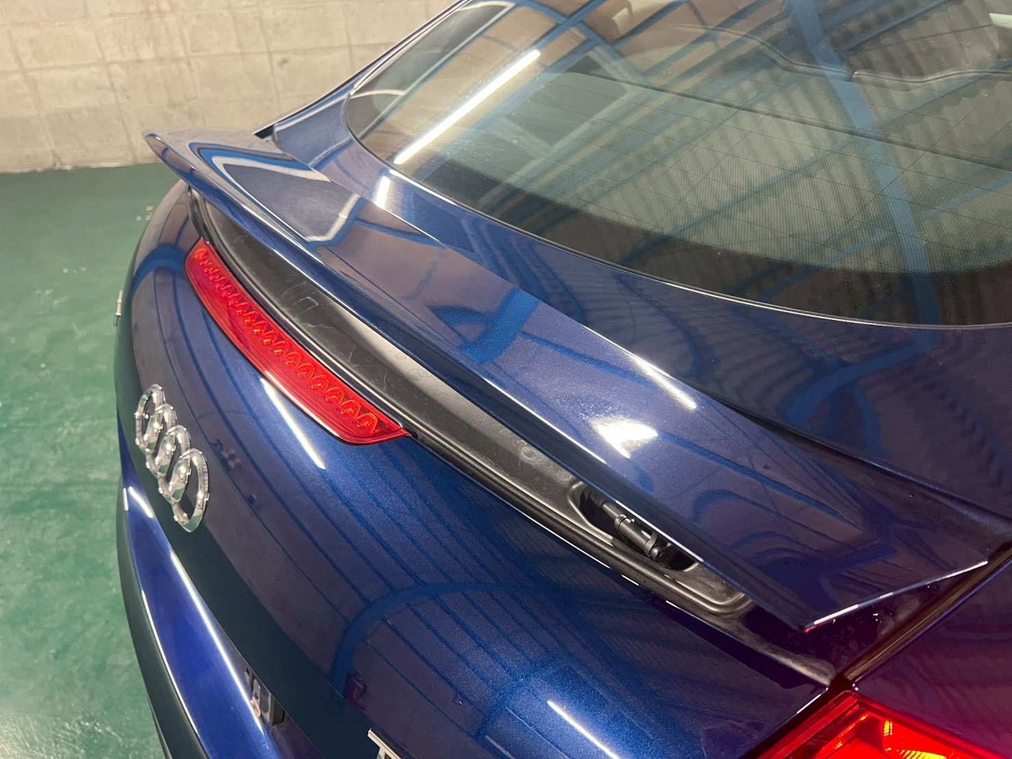 アウディ　TTクーペ thumbnail 10