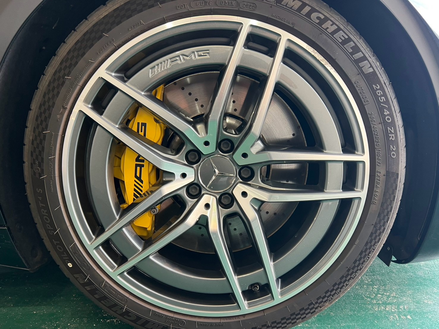 メルセデスAMG　SL43 thumbnail 11