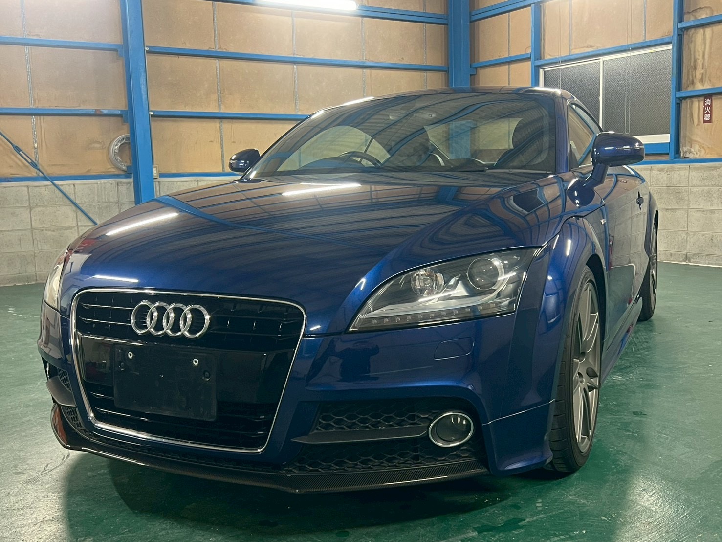 アウディ　TTクーペ