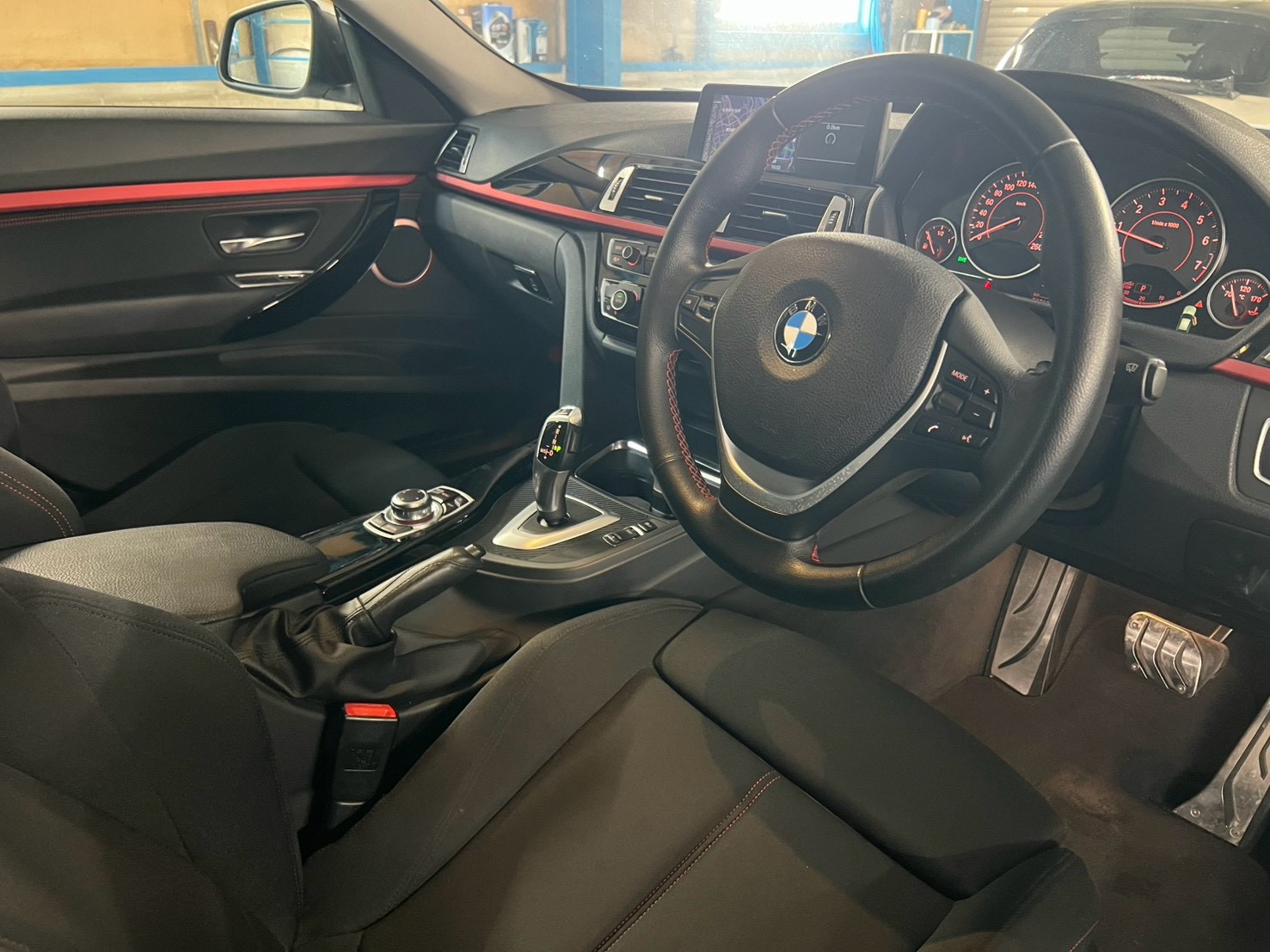 BMW　328i グランツーリスモ　スポーツ thumbnail 6