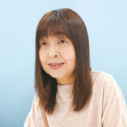 宮﨑 房子