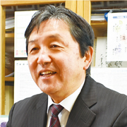 守屋 修介