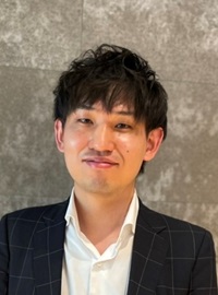 内村 健一