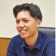 大城 堅地郎