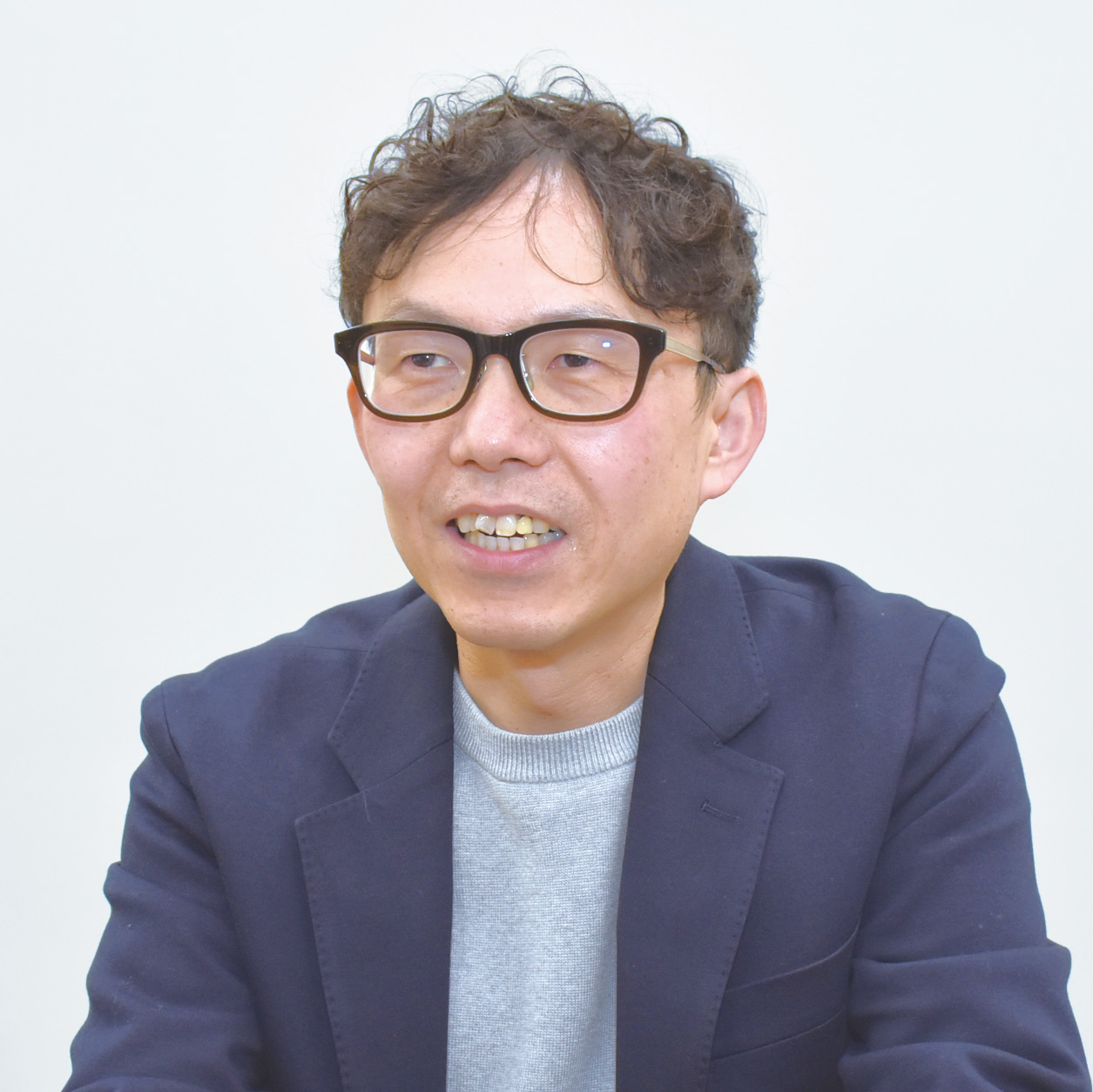 山中 崇央