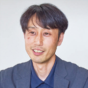 武石 晃明