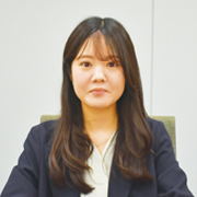 中根 優里奈