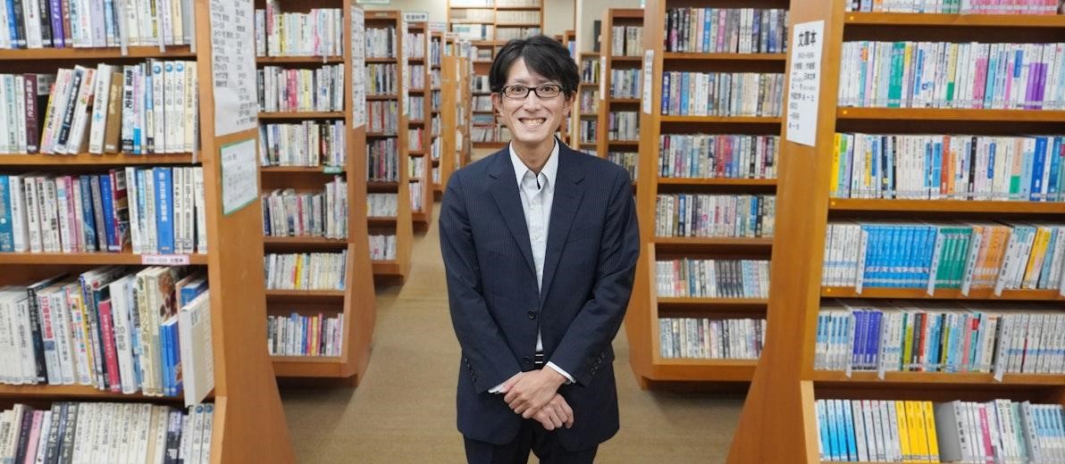 電話の自動発信で業務時間を6分の1に削減した鹿屋市立図書館の取り組み